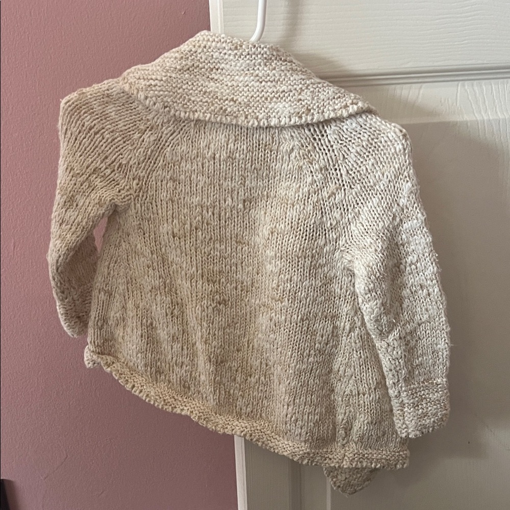 Girls Genuine Kids Beige Knit Cardigan -  Size 18 Months - Picture 3 of 3